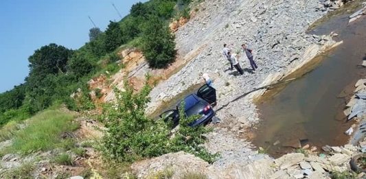 Aksident me të lënduar në fshatin Gllarevë