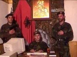 Jakup Krasniqi niset për në Gjykatën Speciale